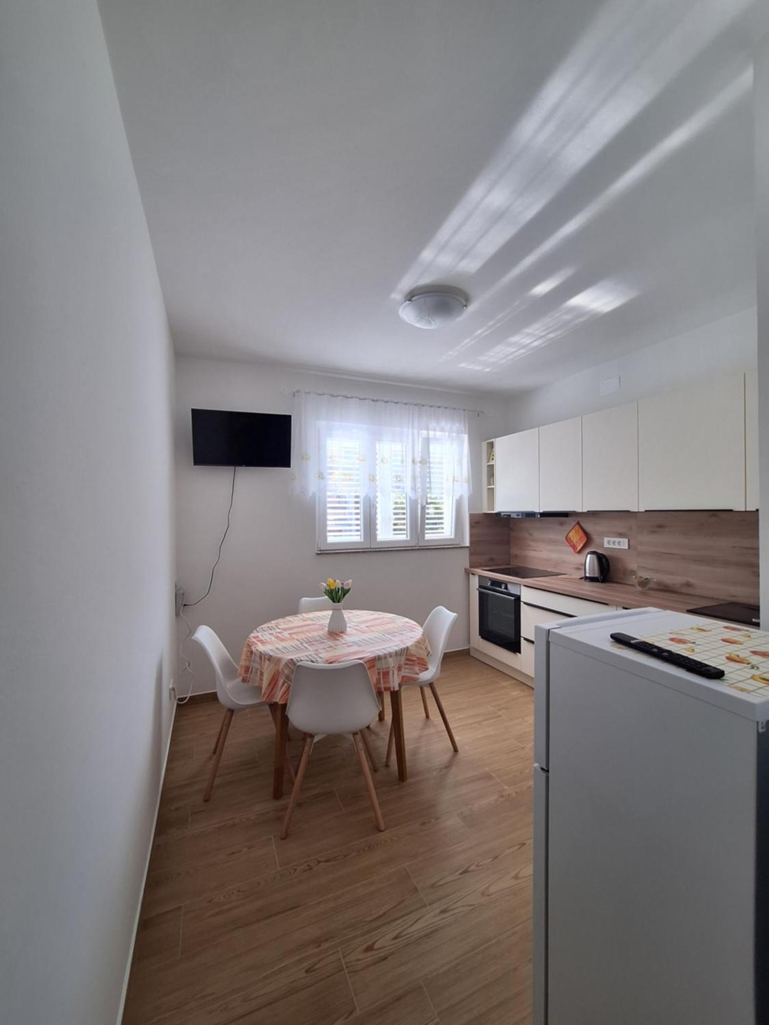 Apartment Marina Malinska Dış mekan fotoğraf
