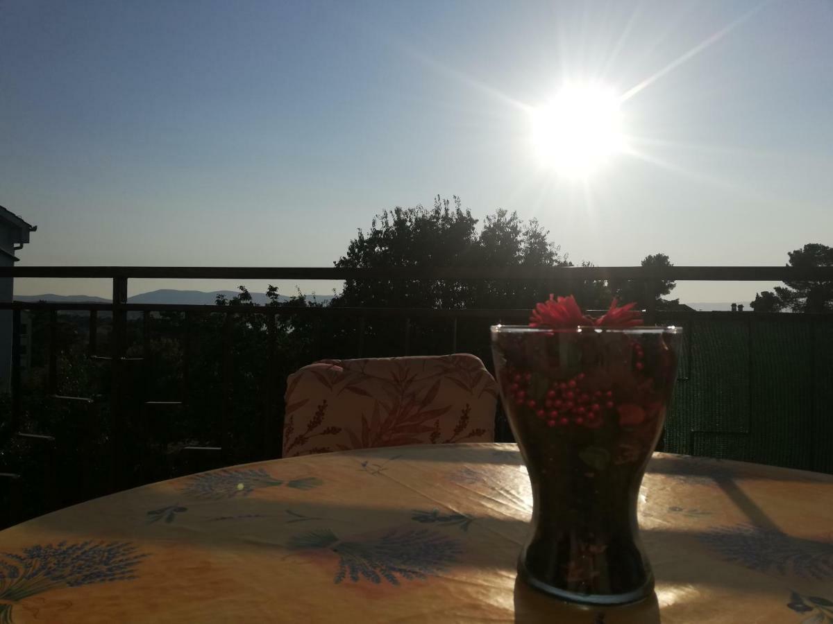 Apartment Marina Malinska Dış mekan fotoğraf